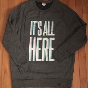 LulaRoe Graphic Sweatshirt (M)